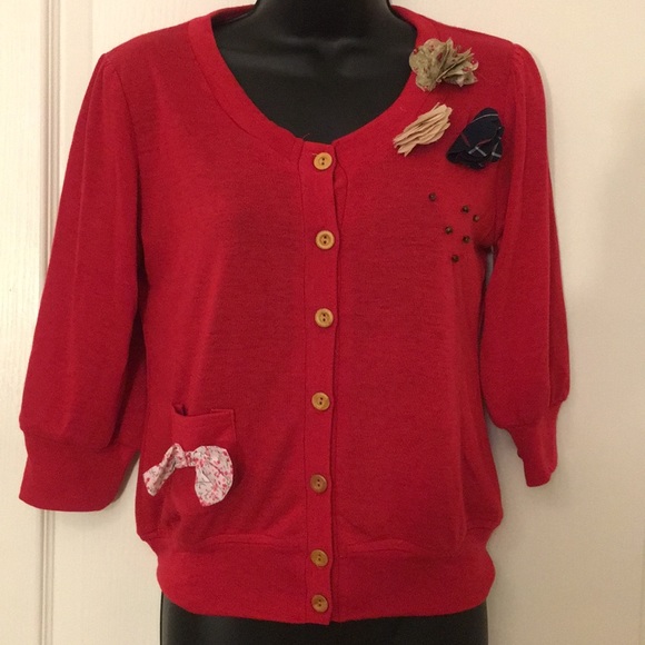 Gerdany Sweaters - 💕💕🎉 3 X 15 🎉Adorable Red sweater size M 💕💕